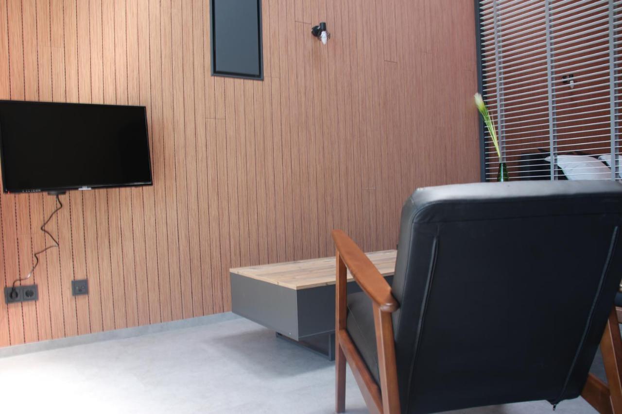 Appartement Bij Ons 'Niek à Den Dungen Extérieur photo